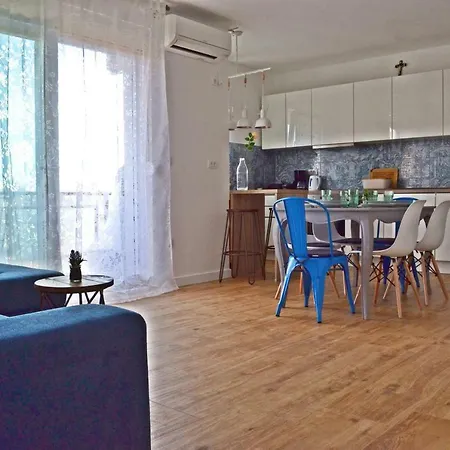 Appartement Anna With Parking Split