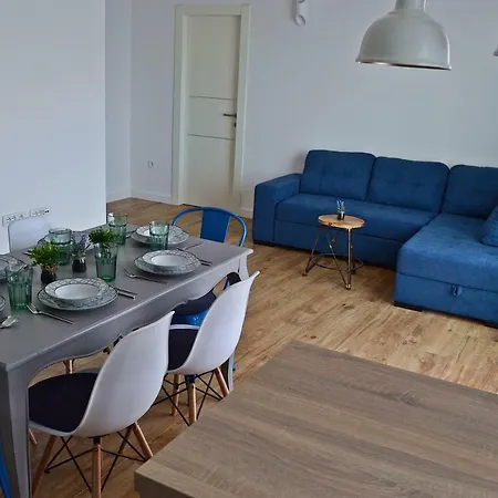 Anna With Parking Appartement Split