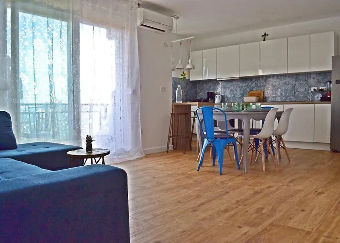 Apartment Anna With Parking Split