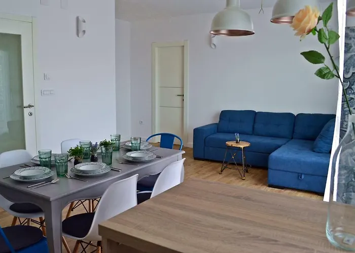 Apartment Anna With Parking